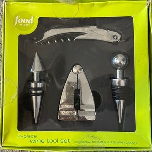 NWT Food Network 4-piece Wine Tool Set